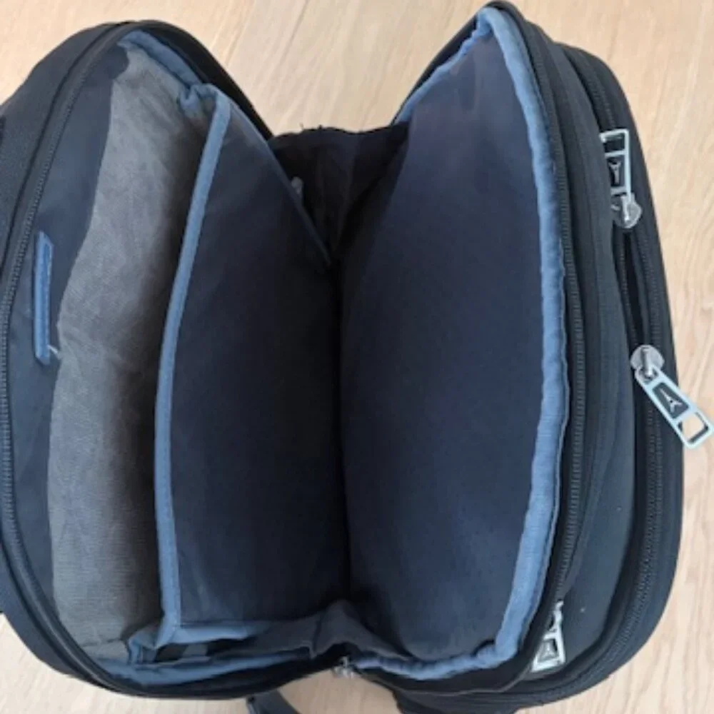 Backpack - Picture 2 of 4